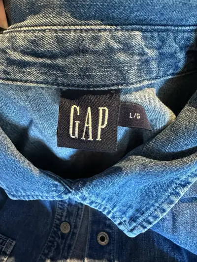 Camisa denim azul Gap - miniatura 3