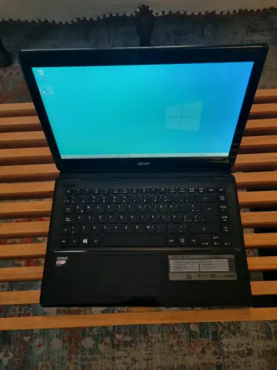 Notebook Acer Negro E1422 - miniatura 3