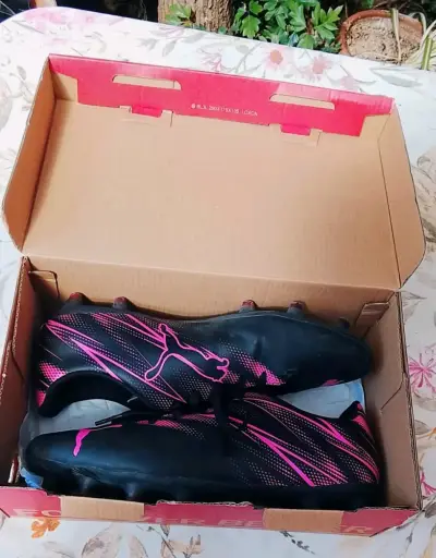Zapatos deportivos marca Puma - miniatura 3