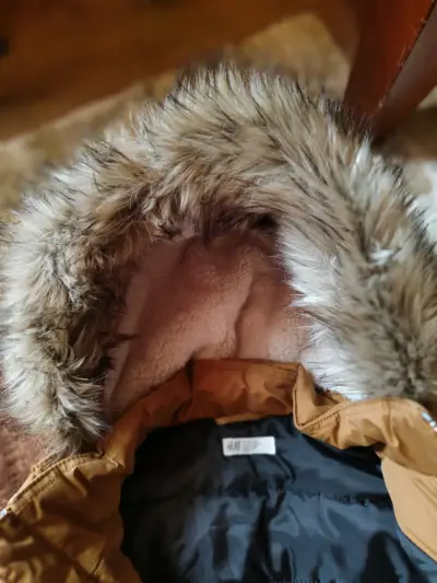 Parka marrón con capucha de pelo - miniatura 5
