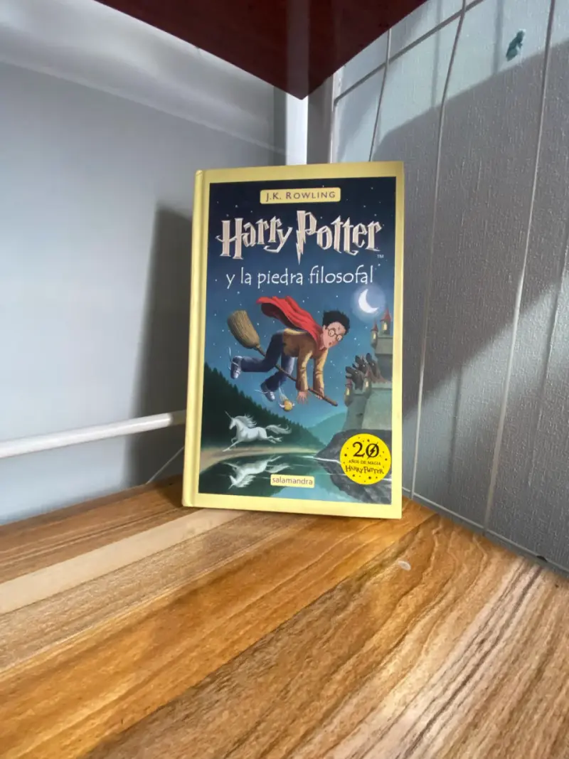 Libro Harry Potter y la piedra filosofal