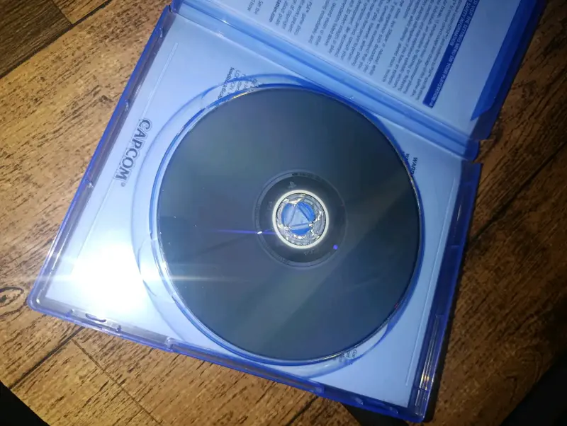 Resident Evil 4 HD PS4 Usado - 4