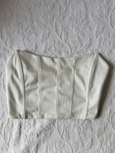 Top strapless blanco elegante - miniatura 1