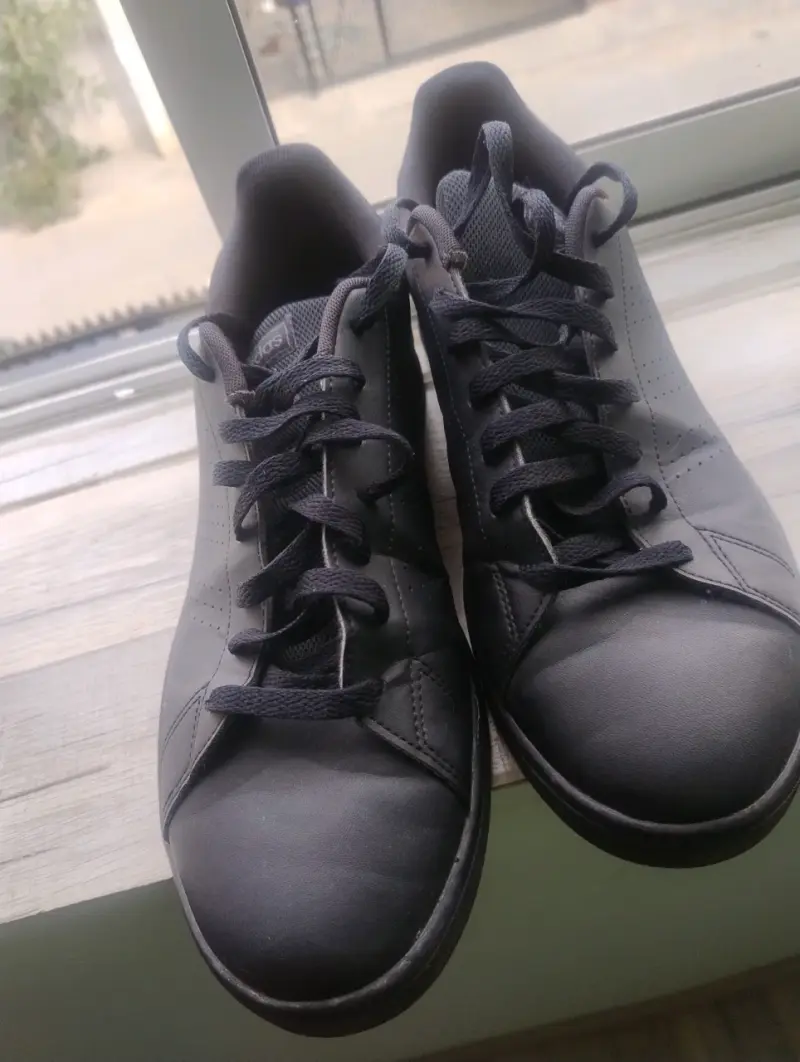 Zapatillas Adidas Negras - 3