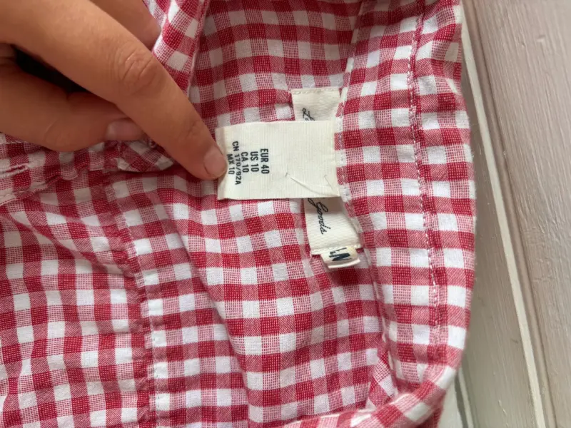 Camisa a cuadros roja y blanca - 2