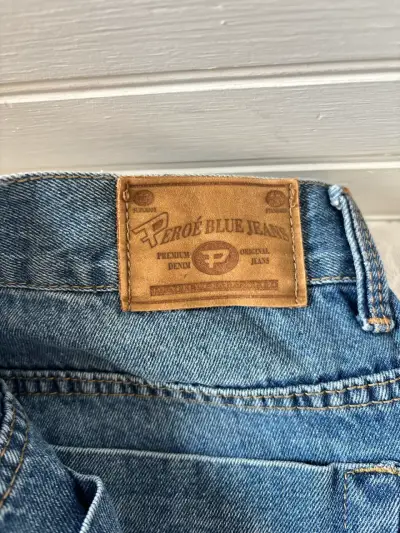 Jeans azul claros - miniatura 3