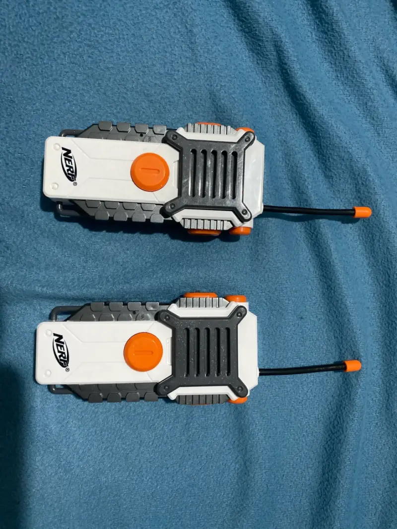 Pareja de walkie-talkies Nerf