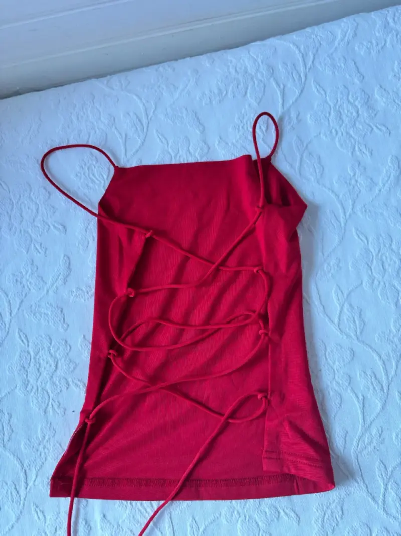 Polera roja tirantes delgados - 2