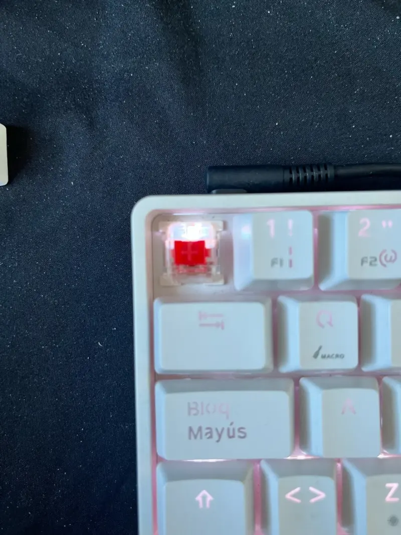 Teclado mecánico SNAKE blanco 60% - 4