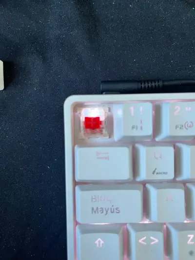 Teclado mecánico SNAKE blanco 60% - miniatura 4