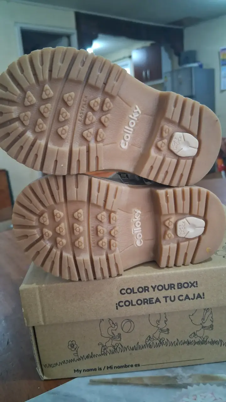 Botines beige para niña - 3