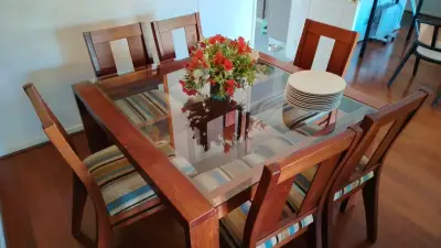 Mesa de comedor vidrio y madera seis personas - miniatura 3