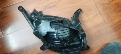 Neblinero Kia Morning, lado copiloto - miniatura 3