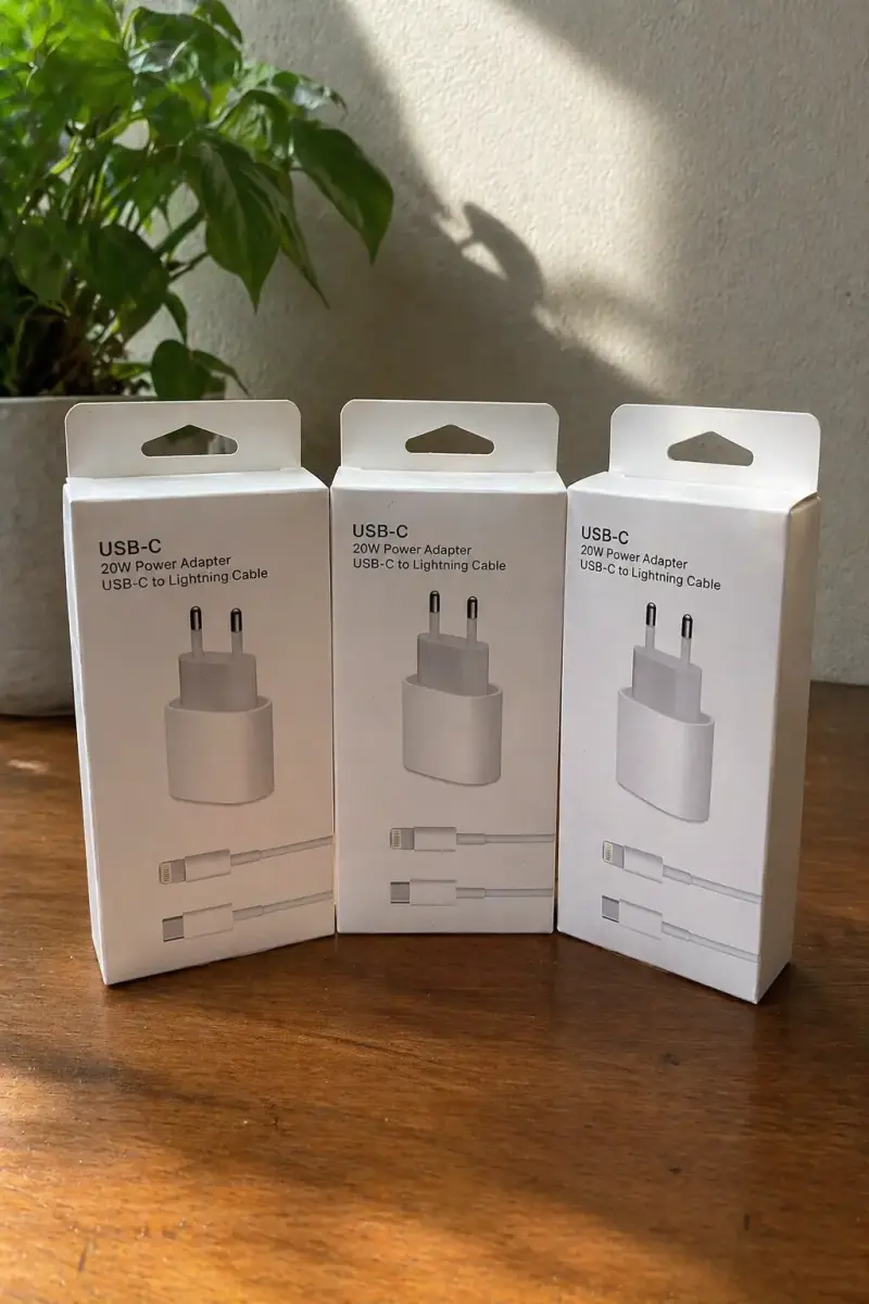 Cargador USB-C 20W con cable - 2