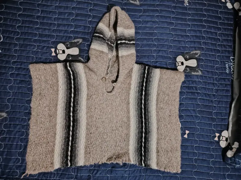 Poncho de lana