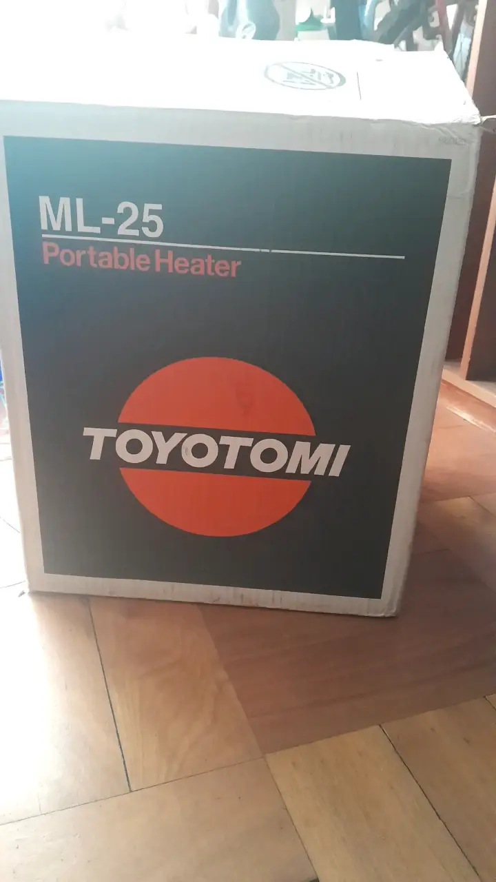 Estufa portátil Toyotomi ML-25 - 2