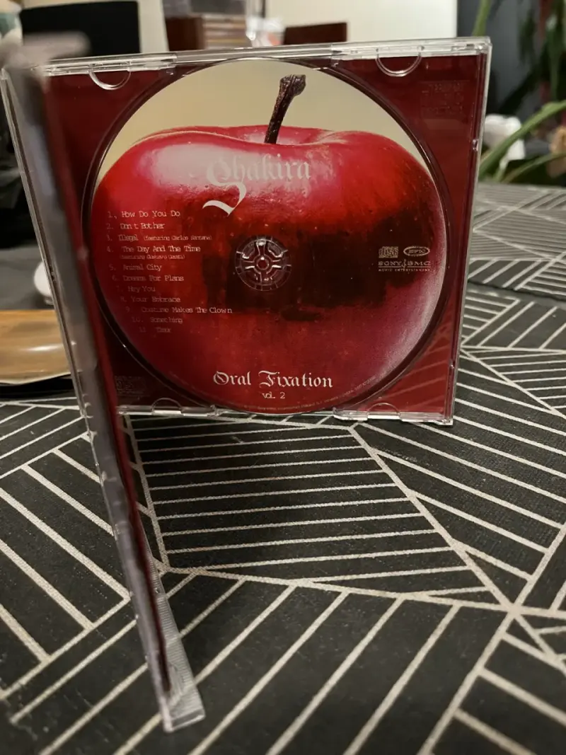 CD Shakira Oral Fixation Vol. 2 - 2