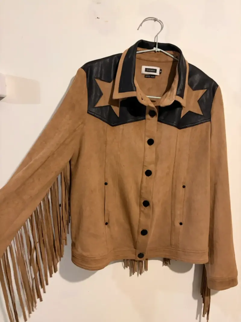 Chaqueta camel con flecos - 2