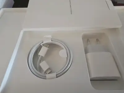Ipad pro M1 de 12,9 128 gb mas accesorios - miniatura 5