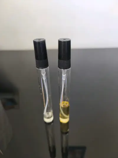 Muestras de perfume en atomizador - miniatura 1