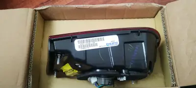 Foco trasero izquierdo Kia Rio - miniatura 3