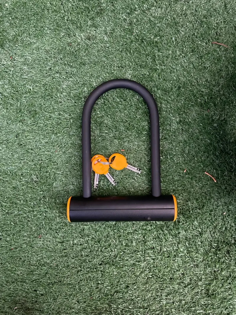Candado en U para bicicletas