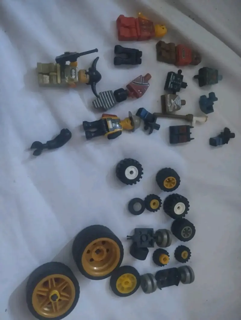 Caja de pieza de LEGO en 20mil - 3