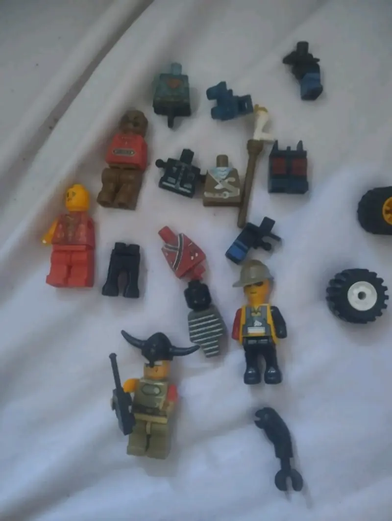 Caja de pieza de LEGO en 20mil - 5