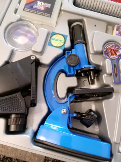 Set de microscopio Konus 82 accesorios - miniatura 4