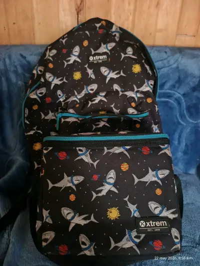 Lonchera Xtrem con diseño de tiburones - miniatura 3