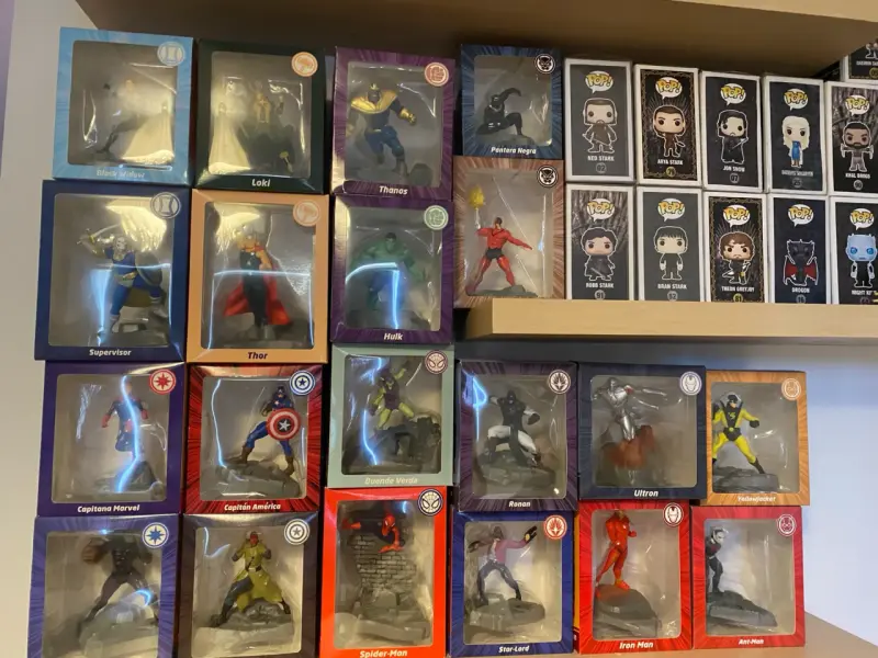 Figuras de colección Marvel - 1