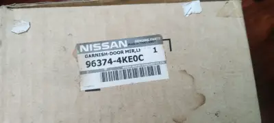 Cubre espejo Nissan NP 300 cromado - miniatura 2
