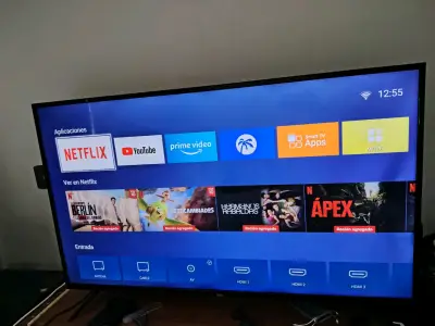 Smart TV 55" con aplicaciones - miniatura 1