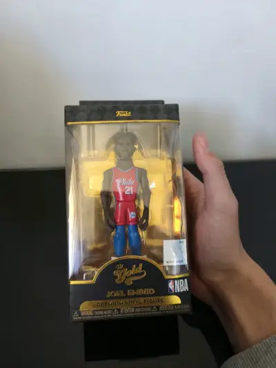 Figura vinilo Joel Embiid Funko - miniatura 1