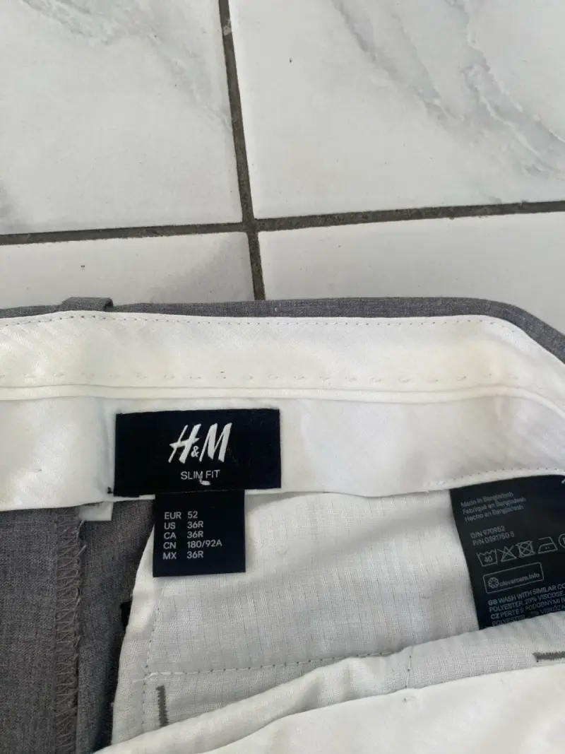 Pantalón de vestir gris H&M 36 - 2