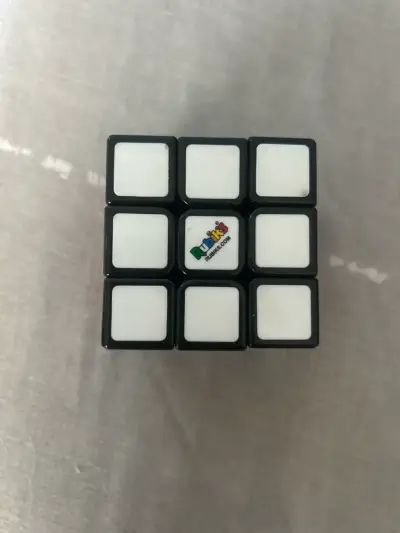 Cubo Rubik clásico - miniatura 1