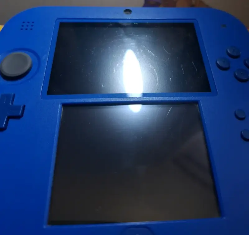 Nintendo 2DS azul con juego - 6