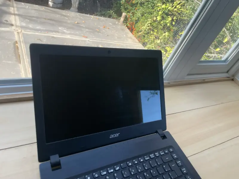 Notebook Acer Aspire 14” Negro - 4