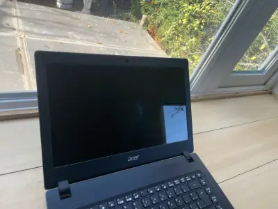 Notebook Acer Aspire 14” Negro - miniatura 4