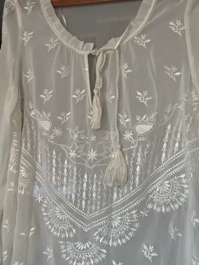 Blusa blanca bordada Rapsodia - miniatura 3