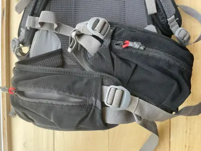 Mochila Trekking Quechua Forclaz 20 Air Plus - miniatura 3