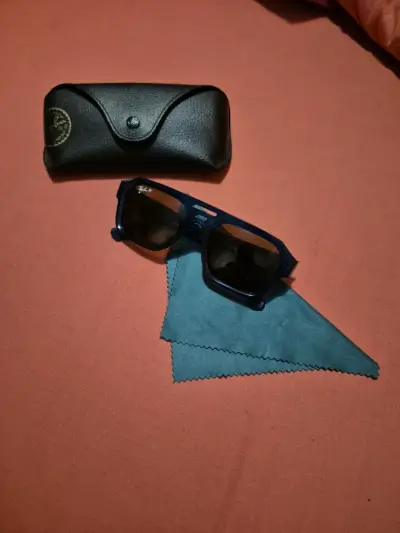 Gafas de sol ray•ban con estuche - miniatura 1