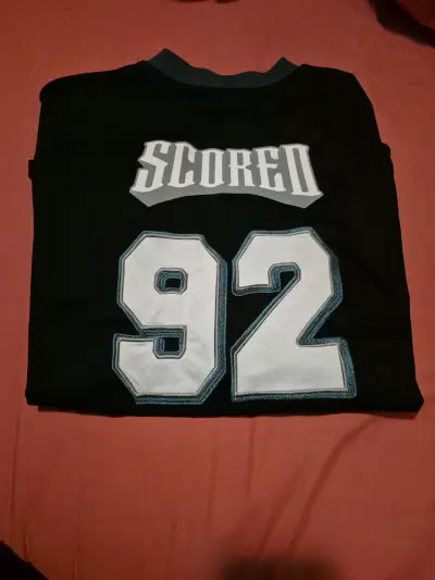 Camiseta deportiva negra XL - miniatura 2