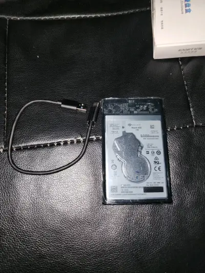Disco duro Seagate 1TB - miniatura 2