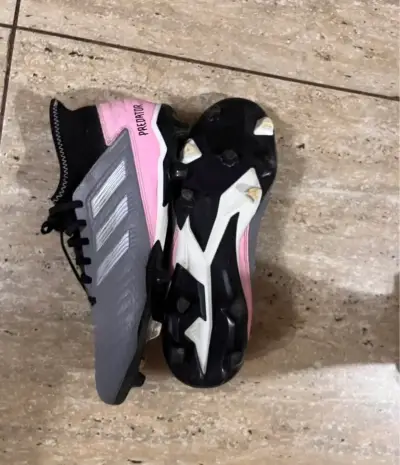 Zapatillas de fútbol grises - miniatura 4
