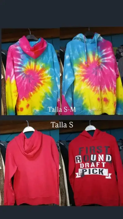 Buzos con capucha tie-dye y rojo - miniatura 1