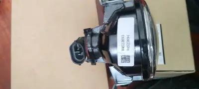 Neblinero Mitsubishi Outlander - miniatura 4