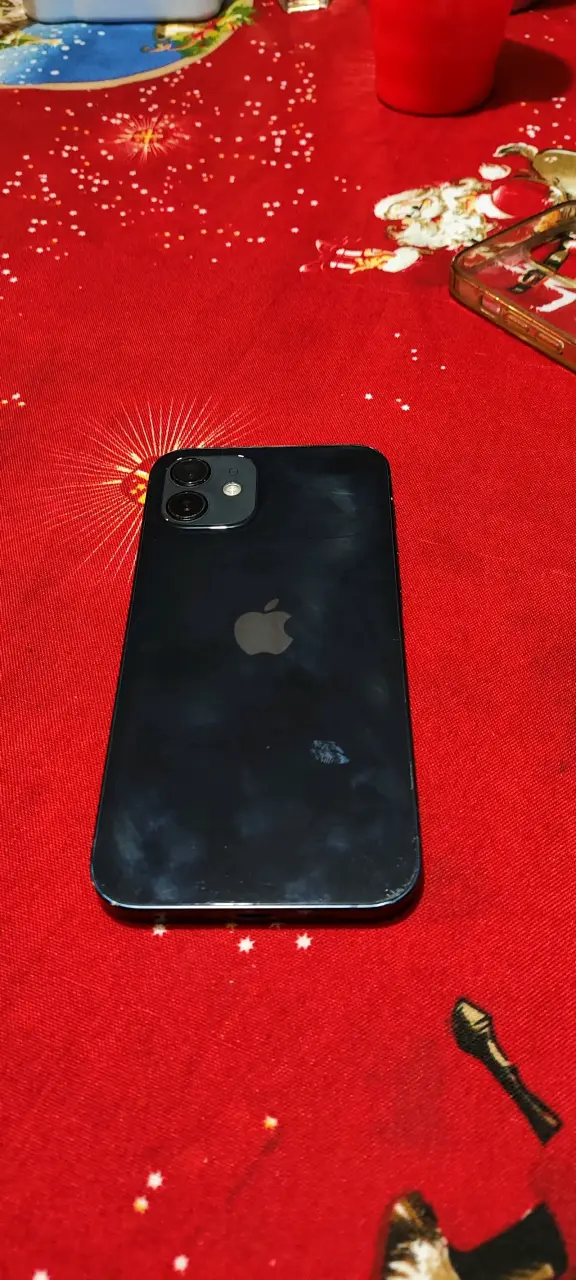 iPhone en buen estado - 4
