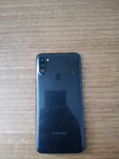 Samsung Galaxy A11 usado - miniatura 2