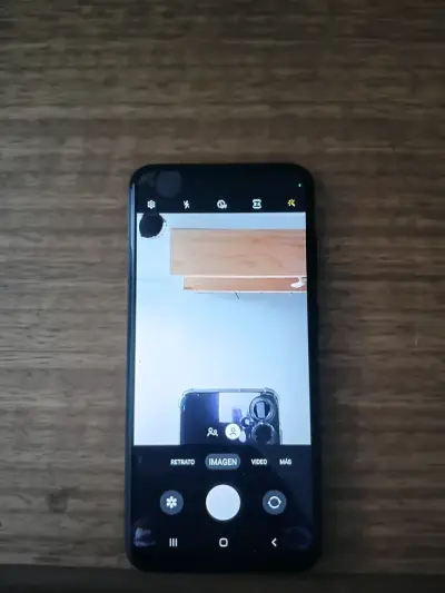 Samsung Galaxy A11 usado - miniatura 6